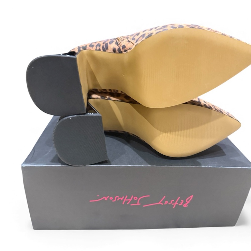 New! Betsy Johnson Animal Print Idris Platform Rhinestone Buckle Leopard Bootie - Picture 4 of 5